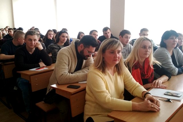 Дискусія викладачів та студентів з відомою особистістю Лілією Проць